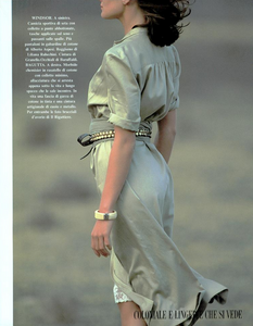 Feurer_Vogue_Italia_May_1987_06.thumb.png.1c9bdf0aeb2f00402358ca27ff220b9a.png