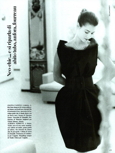 Garrett_Vogue_Italia_February_1987_02_04.thumb.png.ee7c053030dcf904056e7761d38df4e6.png