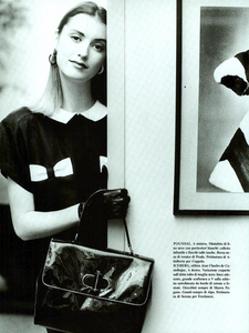 Garrett_Vogue_Italia_February_1987_02_07.thumb.png.09278c97466e0f437e2ad6e0cfabae91.png