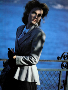 Grignaschi_Vogue_Italia_February_1987_02_03.thumb.png.308eda0855a354eee35c1560a215a60d.png