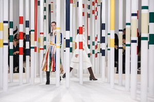 Hermes-RTW-FW20-Paris-4954-1583008155.thumb.jpg.436716484781f7335d11907bf7e01b7b.jpg