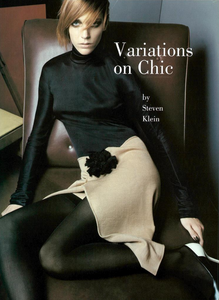 Klein_Vogue_Italia_November_2000_01.thumb.png.0d56ae09519e7479ca43daa94f9dad78.png