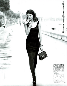 Lindbergh_Vogue_Italia_April_1987_02_06.thumb.png.eeac2f354de3ab4377a023b9f4363253.png