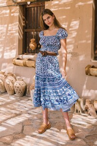 MIRAGE_CAMILLASKIRT_BLUEBIRD1_1716bbbf-4e9b-4a65-bb91-f6a091437cc1.jpeg