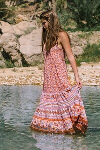 MIRAGE_CAMILLASUNDRESS_CORALSEAS3_e460d958-f4d7-451f-8dc0-be70ba599660.jpeg