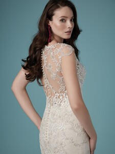 Maggie-Sottero-Eileen-9MW852-Alt2.jpg