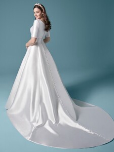 Maggie-Sottero-Raven-Leigh-20MC744-Back-DW.jpg