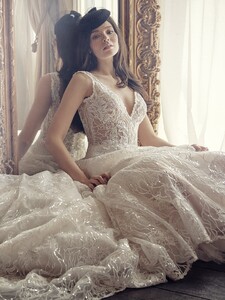 Maggie-Sottero-Ricarda-Rose-9MT897UB-PROMO2.jpg