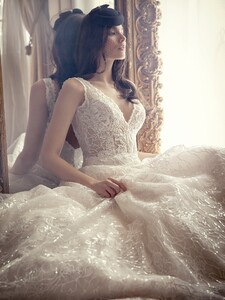 Maggie-Sottero-Ricarda-Rose-9MT897UB-PROMO3.jpg