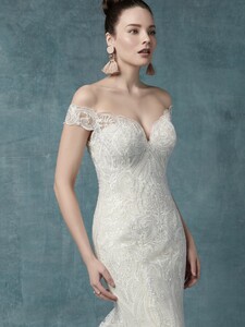 Maggie-Sottero-Sabra-9MC117-alt2.jpg