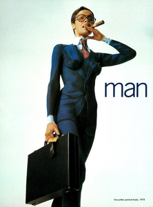 Man_Mania_Vogue_Italia_May_1994_01.thumb.png.8612e70b3695679f16fe12dfa3680882.png