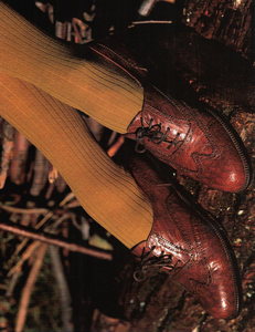 McKinley_Vogue_Italia_September_1987_01_03.thumb.png.565bd6435669156c012869e60abd305e.png