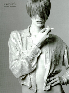 Meisel_Vogue_Italia_December_1994_01.thumb.png.c640e1fc64639c966bf50eab16d8f851.png