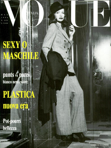 Meisel_Vogue_Italia_May_1994_Cover.thumb.png.909c419940f956adca4de62907b70dc7.png