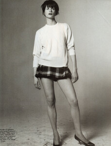 Meisel_Vogue_Italia_September_1993_04.thumb.jpg.d2f35983eb6647df3588e76b255e4fec.jpg