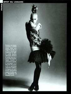 Mini_di_Gala_Watson_Vogue_Italia_February_1985_01_05.thumb.png.34ab8d1cca4213638e33043718258c6f.png