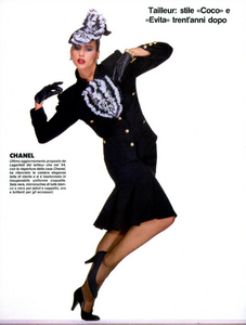 Occhi_Watson_Vogue_Italia_February_1985_01_15.thumb.png.a19e450c4d5b6af335d600781f837836.png