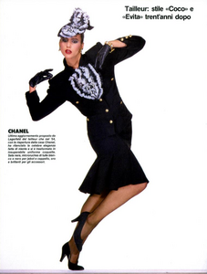 Occhi_Watson_Vogue_Italia_February_1985_01_15.thumb.png.df96af0e29627ade7294409d12461338.png