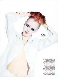 Pavesi_Vogue_Italia_February_1994_10.thumb.png.cf82fd3da5a3fa4f77eb6aa9b37e65bf.png