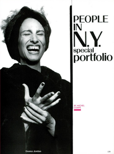 People_in_NY_Comte_Vogue_Italia_December_1994_02.thumb.png.b7fd8d4647ef31177d5a85e43016e3d5.png