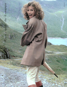 Quadri_Bailey_Vogue_Italia_September_1987_01_16.thumb.png.55ed93ff6c550df4e136891d96dc8065.png