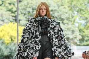 Redemption-RTW-SS20-Paris-1594-1561903238.thumb.jpg.44d28b2dc87bbee8a2ff9baaeba2bf65.jpg