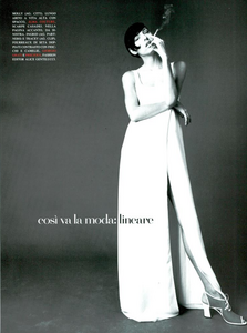Saikusa_Vogue_Italia_February_1994_02.thumb.png.60f65f617bd421b7eb79e7be2903710b.png