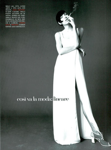 Saikusa_Vogue_Italia_February_1994_02.thumb.png.9544538f982cf32fed65a19f9079092f.png