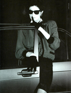 Scuro_Watson_Vogue_Italia_February_1985_01_04.thumb.png.a8194bb87dfceebd30fc696968cb0009.png