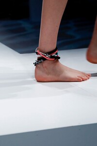 Sportmax-RTW-SS19-Milan-3964-1537534924.thumb.jpg.31009c8e34e11851827dda179102f6f4.jpg