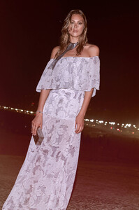 Vestido-Animale-Foto-Pedro-Loreto-31.thumb.jpg.7117a62614aa8091f93b2e0c9363c1b7.jpg