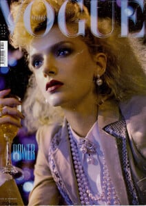 VogueITMar05.thumb.jpg.2178d45103fc49f27e0aefeb7da4d786.jpg