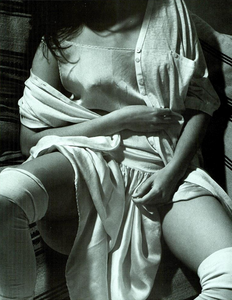 Watson_Vogue_Italia_April_1987_02_04.thumb.png.1484272645d389b6d335d14b72952325.png