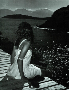 Watson_Vogue_Italia_April_1987_02_05.thumb.png.0c9dff31f704162cc2694082c76b6ba0.png