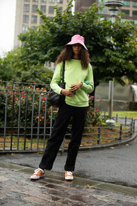 Zoe-Thaets-MJJ_1619.thumb.jpg.57b5f7168237d6bb682a207f2ba9be3f.jpg