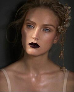 adisolomonmakeup_92172194_215975529728875_2427996009893436539_n.jpg