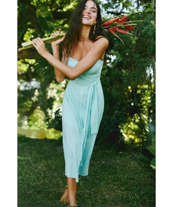 aqua-nidia-dress-lifestyle-2_278.jpg