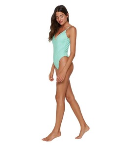 aqua-scales-bella-1pc-2_912.jpg