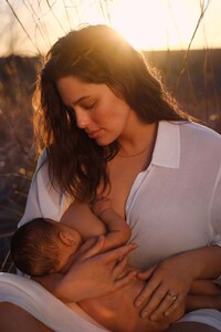 ashley-graham-harper-s-bazaar-uk-july-2020-cover-and-photos-0.jpg