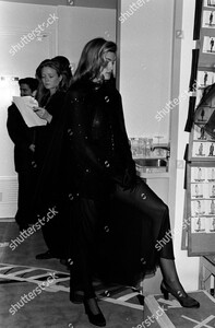 backstage-beauty-preparation-from-the-calvin-klein-collection-fall-1992-ready-to-wear-fashion-show-new-york-shutterstock-editorial-10453609gc.jpg
