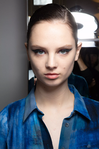 backstage-defile-altuzarra-automne-hiver-2020-2021-paris-coulisses-106.thumb.jpg.8ad8b9c826b6db9ebae52a17fad77d7a.jpg