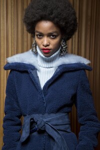 backstage-defile-brandon-maxwell-automne-hiver-2018-2019-new-york-coulisses-38.thumb.jpg.a217e7765a1619303bd94261ba629658.jpg