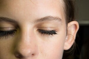 backstage-defile-carven-automne-hiver-2018-2019-paris-coulisses-113.thumb.jpg.fe5767273bdc43dd8a088e834149f731.jpg