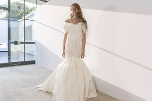 backstage-defile-giambattista-valli-automne-hiver-2018-2019-paris-coulisses-100.thumb.jpg.53e104d65caf0c2361a9ee1419d19fdf.jpg