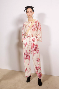 backstage-defile-giambattista-valli-automne-hiver-2020-2021-paris-coulisses-161.thumb.jpg.93a6e9ad6aa607f495fada061de7a0d3.jpg