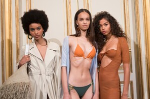 backstage-defile-jacquemus-printemps-ete-2019-paris-coulisses-51.thumb.jpg.b14d53ea472254b26cd0027d209ac28e.jpg
