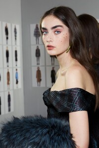 backstage-defile-marco-de-vincenzo-automne-hiver-2019-2020-milan-coulisses-87.thumb.jpg.317d0a6b0eeb1ebfc123797b7be469d0.jpg