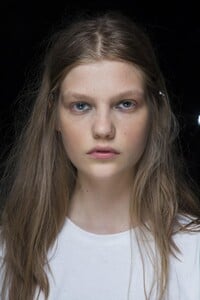 backstage-defile-msgm-printemps-ete-2019-milan-coulisses-28.thumb.jpg.e188134f9817e11b3e01a99992d330cc.jpg