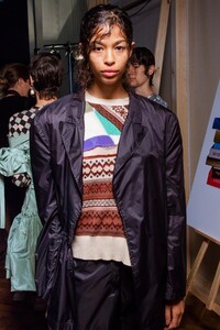 backstage-defile-preen-by-thornton-bregazzi-printemps-ete-2019-londres-coulisses-87.thumb.jpg.6c1ed8e097694076df98c887535f8304.jpg
