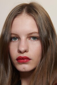 backstage-defile-ralph-amp-russo-automne-hiver-2020-2021-paris-coulisses-29.thumb.jpg.37080f35b701a81ddb7a4913518c15e8.jpg